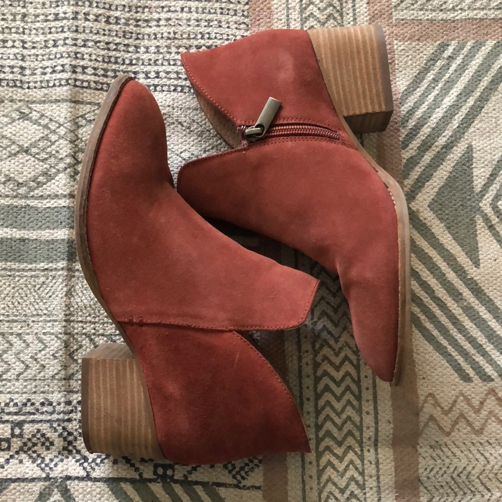 Anthropologie Liendo by Seychelles Booties